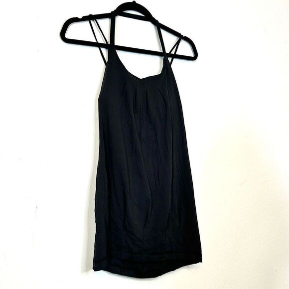 Lululemon Athletica Halter Strappy Back  Built-In Bra Tank Top Black Size 6 - Picture 2 of 5